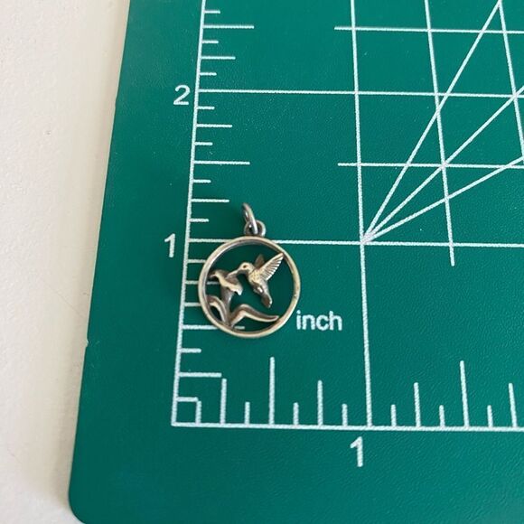James Avery Retired Hummingbird Charm - Picture 4 of 4